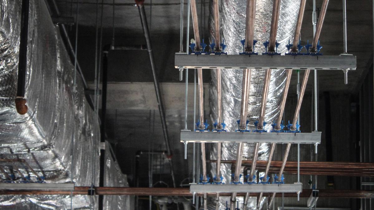 Overhead supports in new build.